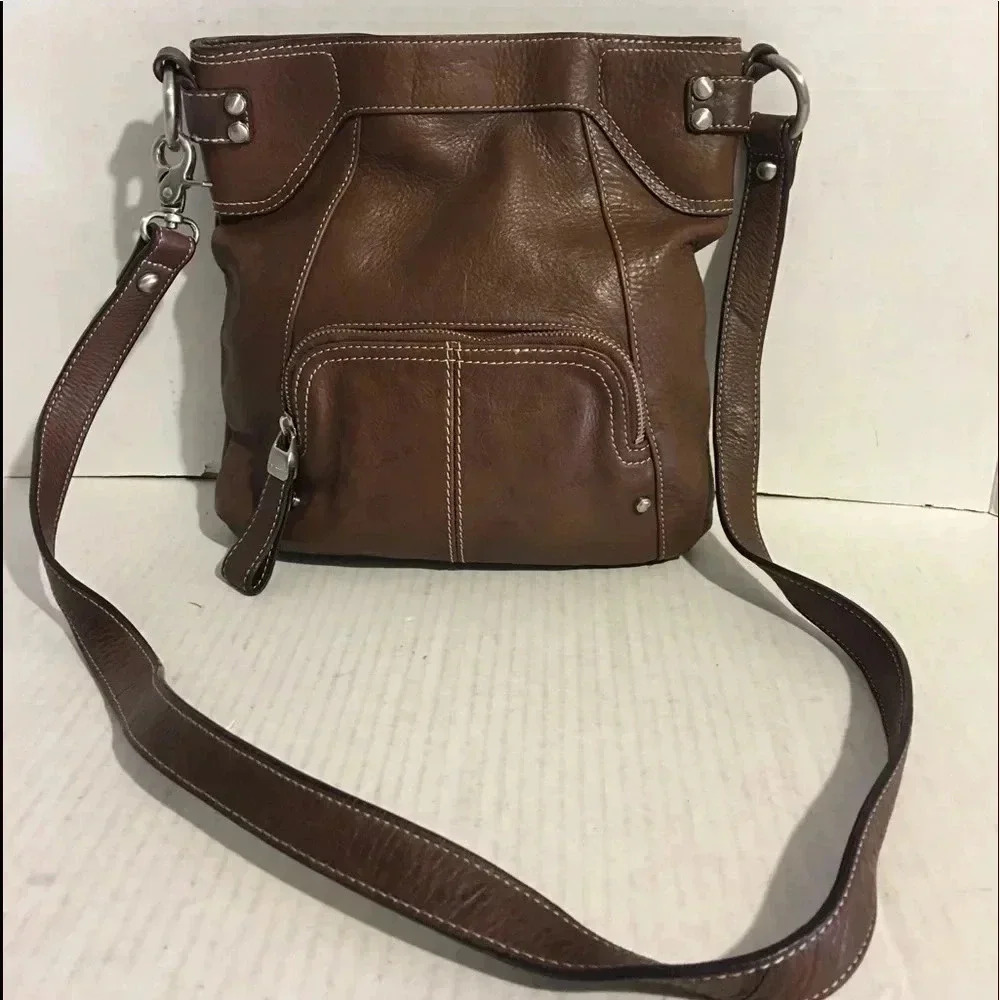 B. Makowsky Brown Leather Crossbody Handbag